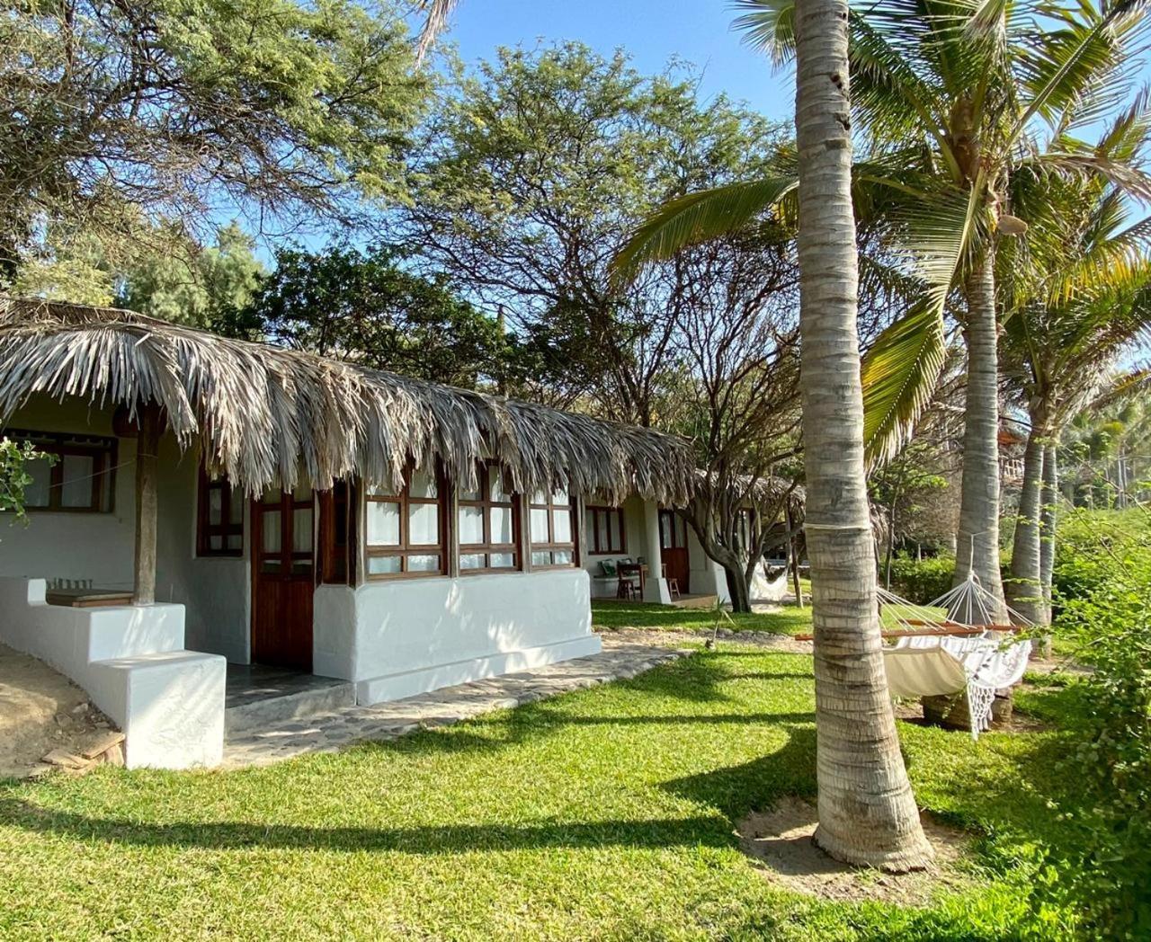 Bungalows Las Balsas Máncora Exterior photo